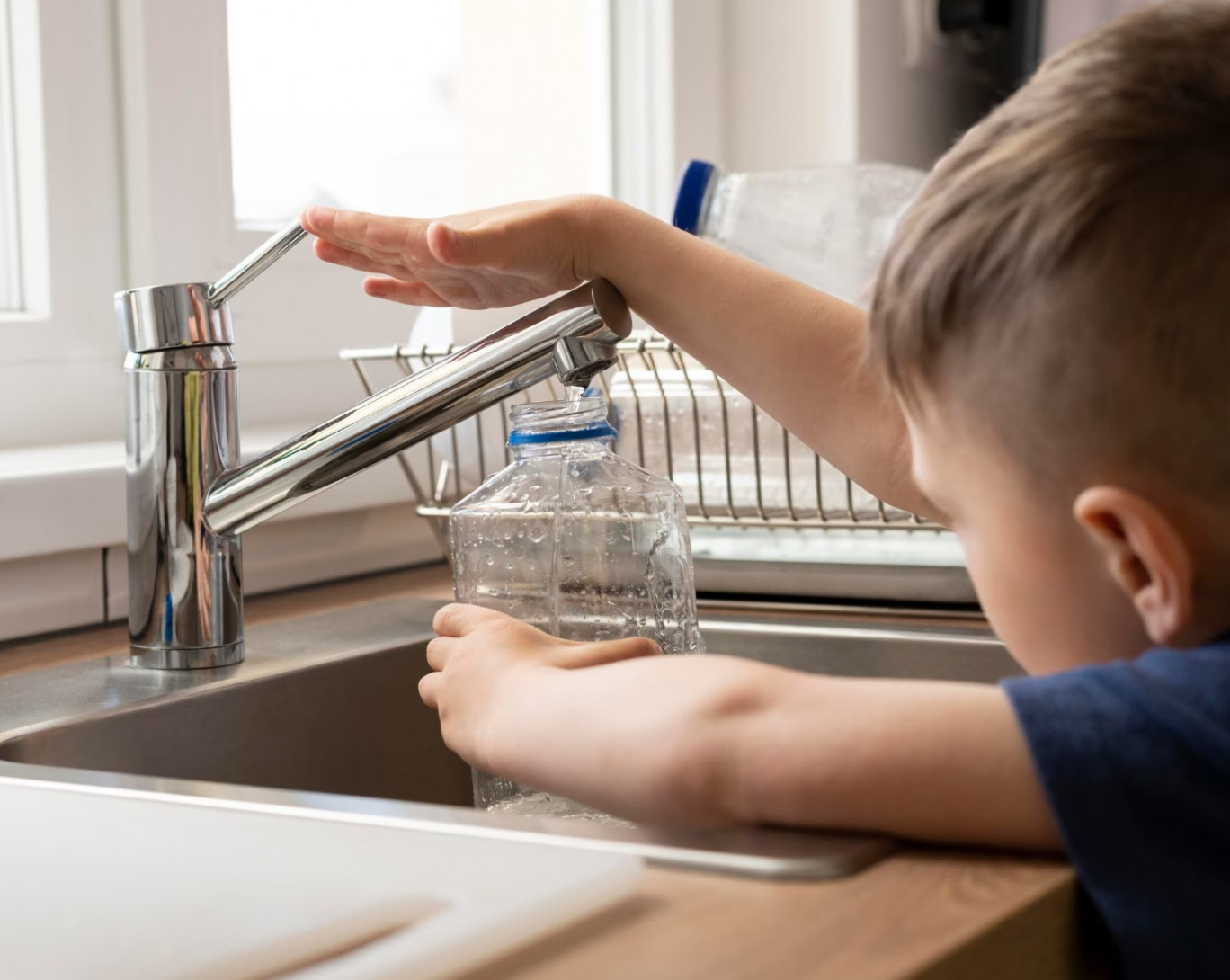 Arsenico, disinfezioni e radioattività: cosa beviamo davvero dal rubinetto