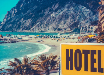 ???????? VACANZE SOTTO ATTACCO – I LADRI DEL WEB COLPISCONO GLI HOTEL ITALIANI