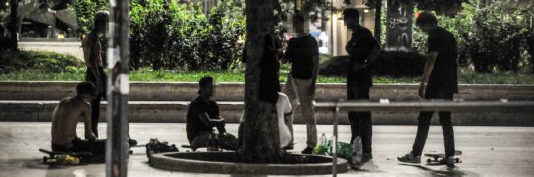 Due ore di inferno a Milano, raffica di rapine: città preda degli immigrati