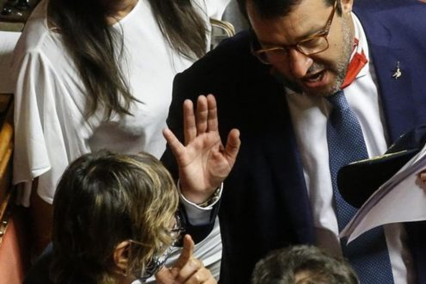 Open Arms, Senato autorizza processo a Salvini Leader Lega: "Vado avanti a testa alta"