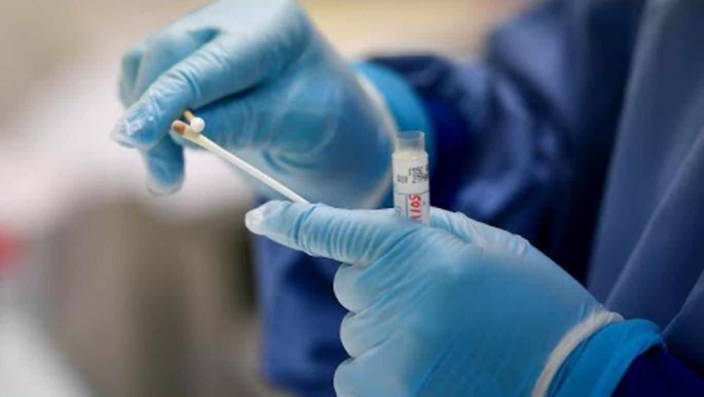 Vaccino coronavirus, ricercatore italiano: “Forse pronto in un mese”
